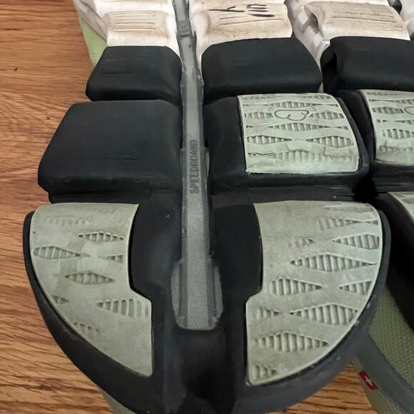 On Cloudflow Running Shoes Meadow White Men Size 11.5 - Picture 15 of 16